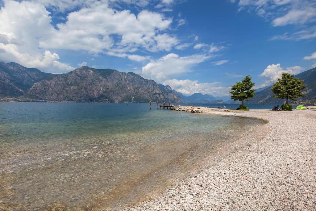 Il Frantoio A Monte-Vicino Al Lago Malcesine Zewnętrze zdjęcie